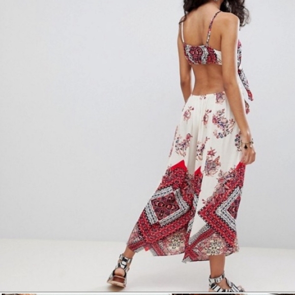 Free People Romper Crop Wide Leg Boho Peasant Cut Out Size M Festival 70s Vibe - Picture 5 of 9